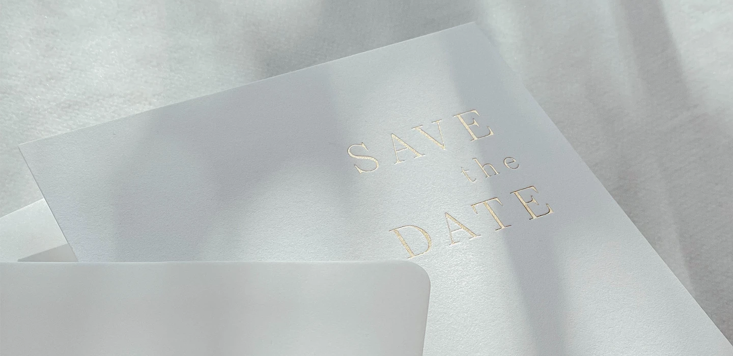 Exklusive Hochzeitspapeterie, Save the Date Karten, Hochzeitseinladungen, Menükarten handgefertigt aus dem exklusiven Designstudio bei München